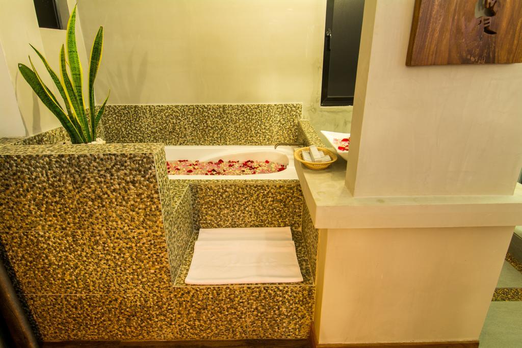 Double Leaf Boutique Hotel Phnom Penh Dış mekan fotoğraf