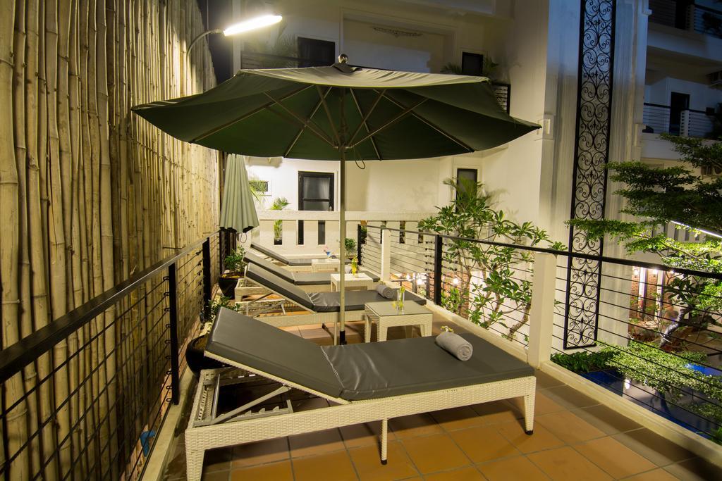 Double Leaf Boutique Hotel Phnom Penh Dış mekan fotoğraf